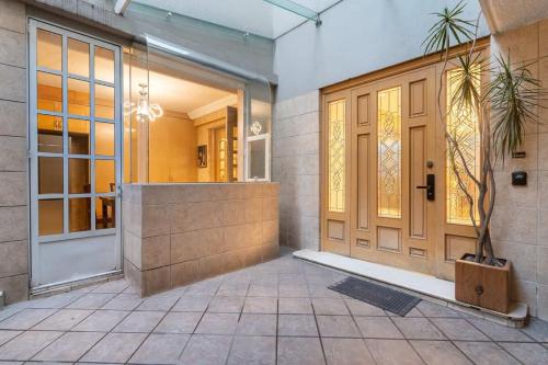 Prime Polanco Stay With Patio Near Shops & Cafes - image 5