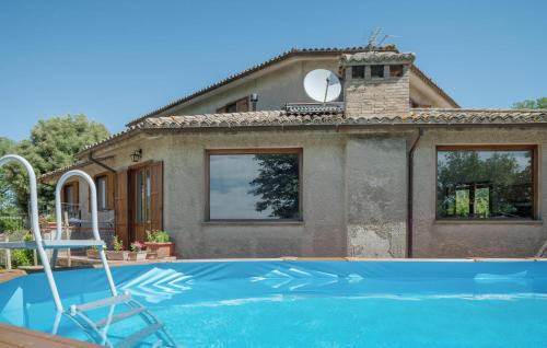 Úszómedence, Nice Home In Configni in Configni (Rieti)