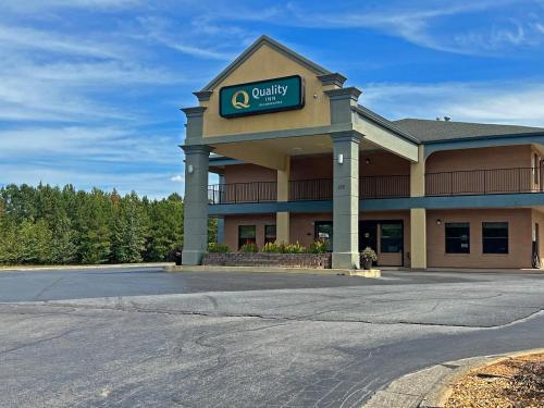 Quality Inn Adairsville-Calhoun South - image 26