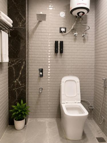 Govind Residency Near India Expo Mart Greater Noida - image 5