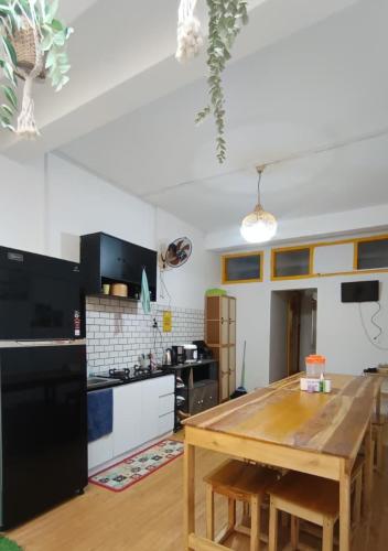 Cuina, Casa de Vie Homestay in Malang