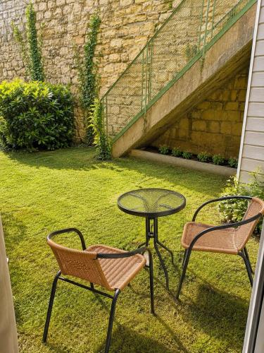Nid Cosy au Cœur de Boulogne-sur-Mer avec terrasse et acces sauna et jacuzzi