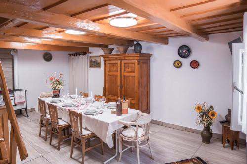 Authentic Country House with Large Garden in Celldömölk