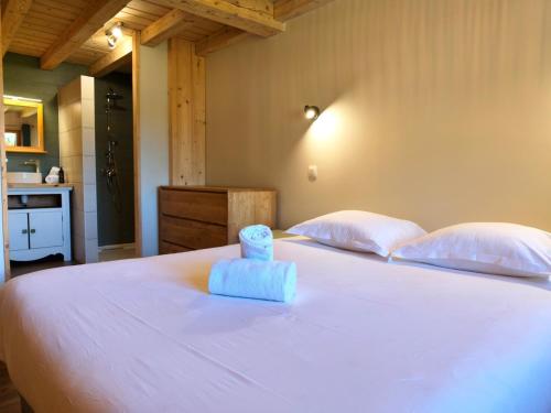 Chalet Les Framboisiers - by Care Concierge - image 3