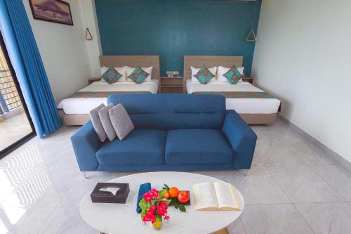 Vakara Hotel Kep - Tap to explore photos