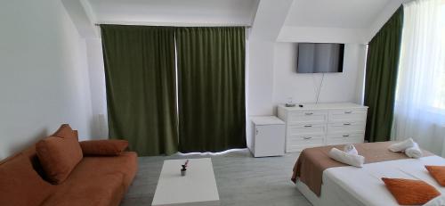 Hotel Sucidava Room Type - Double Room with Private Bathroom
