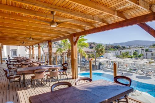 Restaurant, Bodrum Fora Holiday Resort in Gumbet