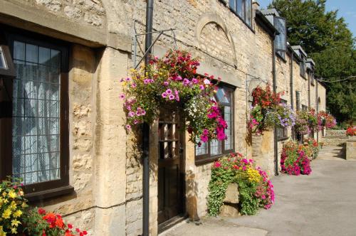 Stow Lodge Hotel