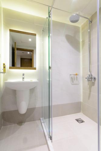 Twin room, superior