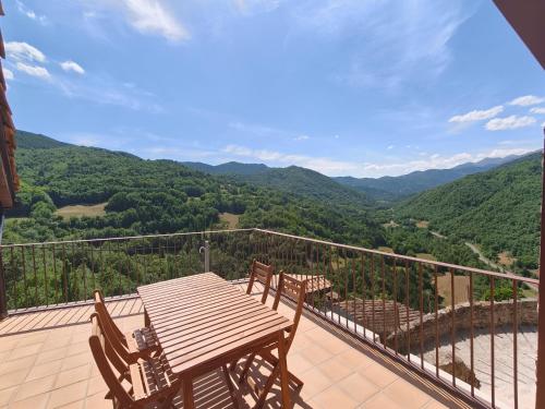 Apartamentos turismo rural Casa Ensalasa Castarné (Apartamentos turismo rural Casa Ensalasa Castarne) in 博蘭薩