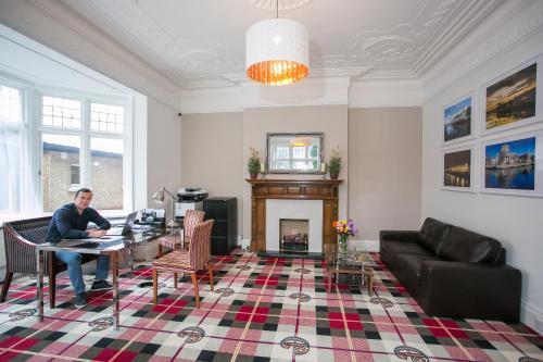 Merrion Road - Ballsbridge Townhouse - image 12