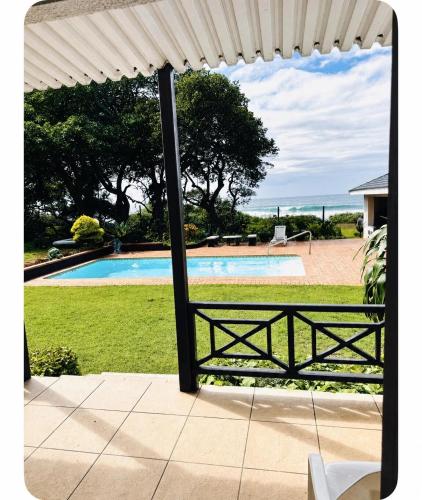 Comoditats, Stunning Sea Views & Direct Beach Access in Shelly Beach