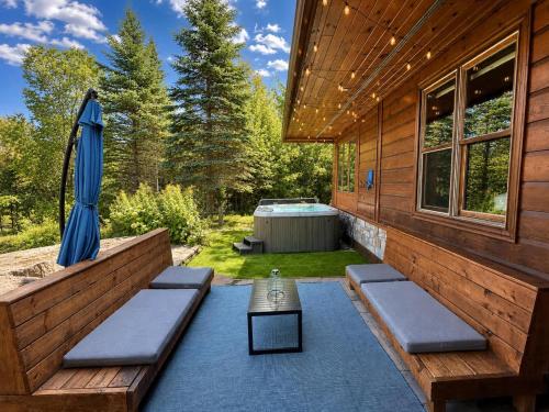 Howard Lodge & Spa in Saint Adolphe D'Howard (QC)