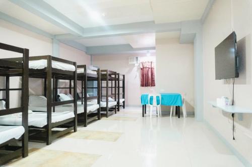 Jared Suites Room Type - 10-Bed Mixed Dormitory Room