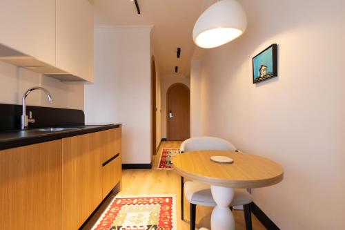 kuhinja, PRI ApartHotel in Priština