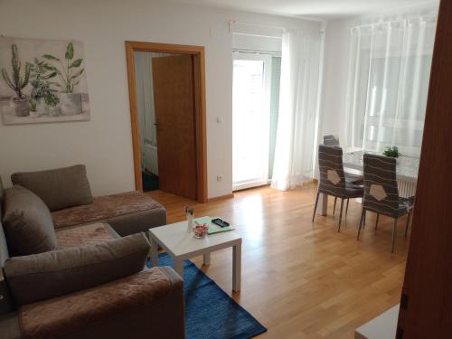 City Apartment with Balcony & Parking in Popovaca by Destination Green Croatia in Popovaca