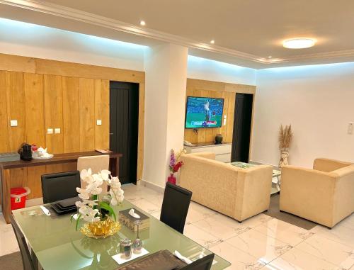 Attrezzature e servizi, APPART HOTEL LES ORCHIDEES in Cotonou