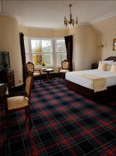 Loch Ness Lodge Hotel Room Type - Deluxe King Suite