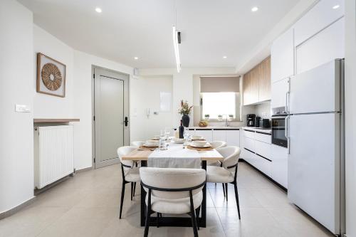 Aelia City Suites - image 3