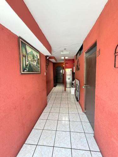Cristales de Antigua La Calzada 2, Antigua Guatemala (Foto 10)