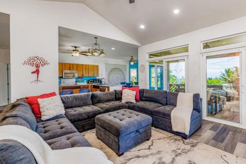 Heavenly Hawaii Retreat Home near Hilo and Ocean and Waterfalls in Honomu (HI)