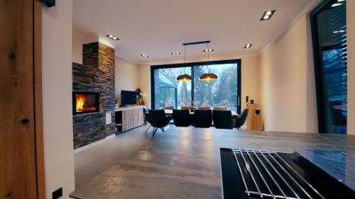 Villa with outdoor heated pool, sauna and fireplace