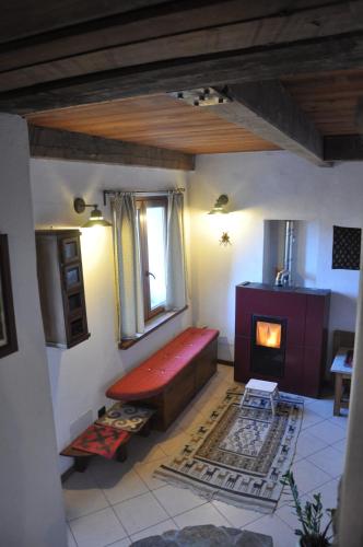 Létesítmények, Casa Alex in Roure
