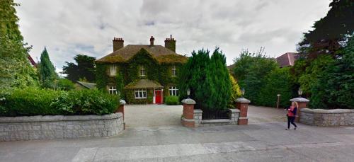 Merrion Road - Ballsbridge Townhouse - image 7