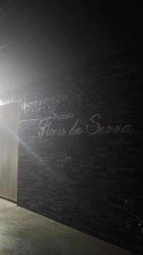 Pousada Flores da Serra in Martins
