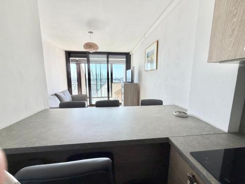 Appartement climatisé au cœur du port - 4 pers. - FR-1-716-99