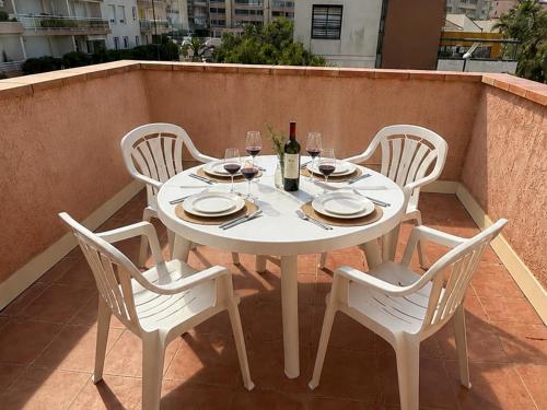 Appartement avec parking proche plage - 4 pers. - FR-1-748-39