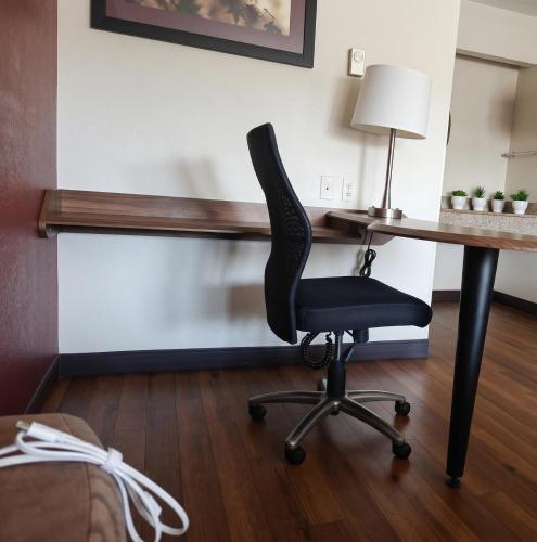 Cranberry Park Hotel – Cranberry Township, PA