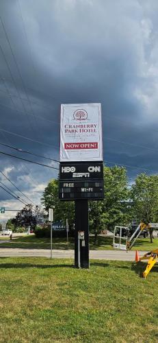 Cranberry Park Hotel – Cranberry Township, PA
