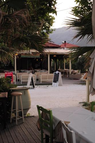 Green Sea Apartments - image 14