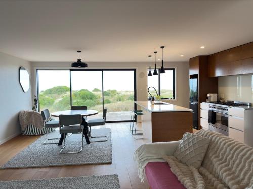 The perfect beach house vibe in Ocean View