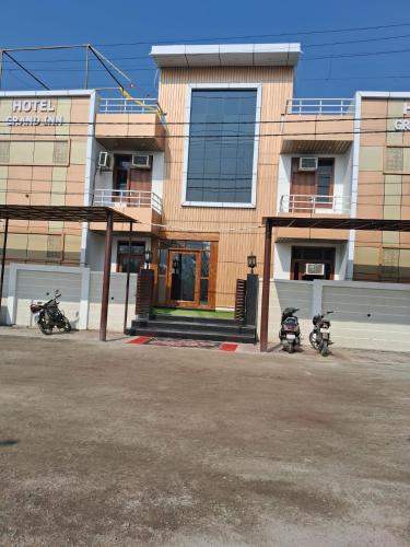 hotel photo