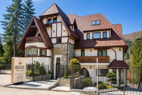 RUELLE Chateau Boutique- adults only in 锡纳亚