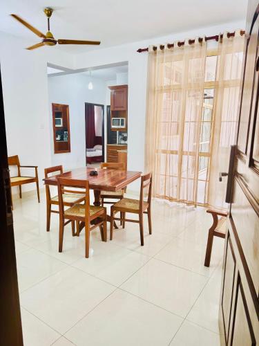 Lafala Hotel and Service Apartment in Colombo Wellawatte Beach