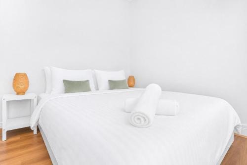2 Bedroom House Woolloomooloo - image 3