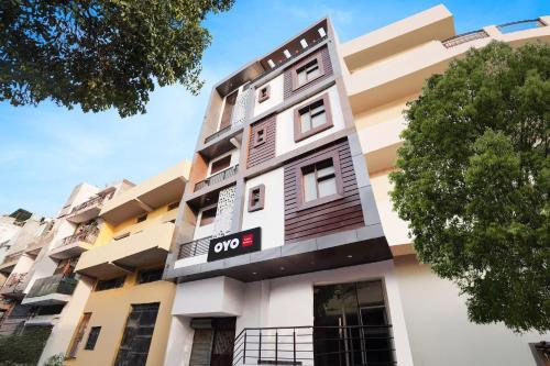 OYO 825879 Peaceful Stay photo 3