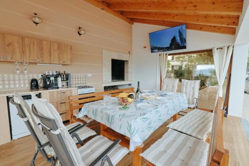 Facilities, Perfect holiday in Vila Hany home in Sestanovac