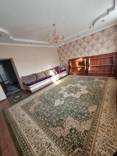 OMKA Guest House in Toktogul