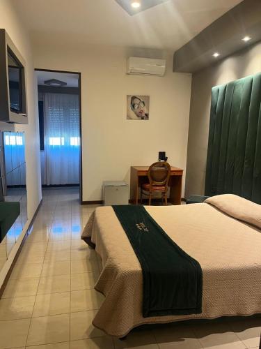 Hotel Joy - Castel Volturno