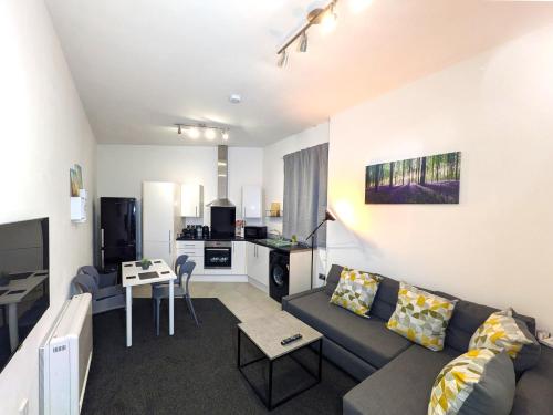 Stylish 2 Bedroom-Free Parking, Manchester