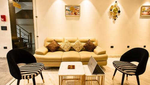 Hotel Jewels at Rajpur Road photo 5