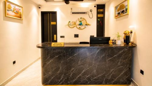 avla, Hotel Jewels at Rajpur Road in Chironwali