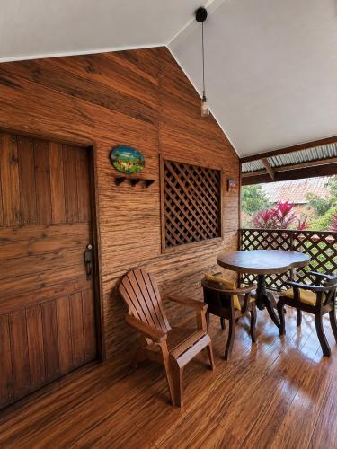 Ballena Oasis Homes & Glamping in อูบิตา