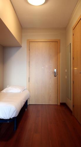 Studio (3 Adults)