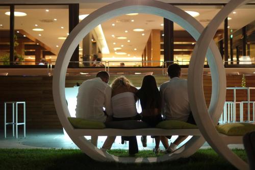 Oxygen Lifestyle Hotel/Helvetia Parco - image 4