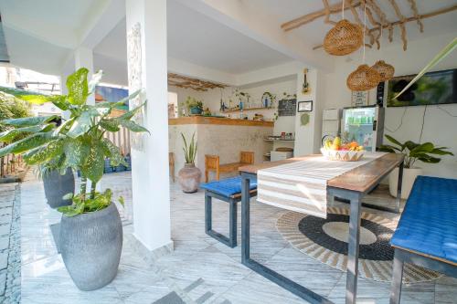 Drift Hideaway- Adult only – Kuta, Lombok, ID